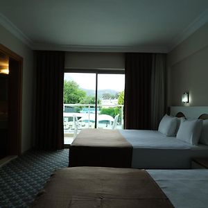 Kamer met een King Size Bed